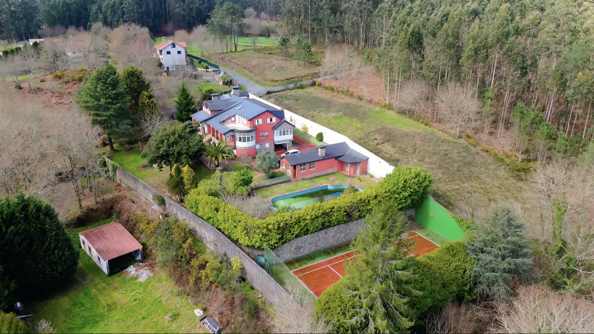 Vídeo inmobiliario con dron: cómo ayuda a vender una propiedad antes